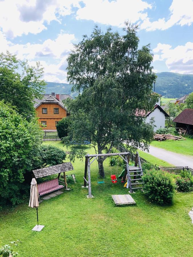 Pernerhof Apartment Mariapfarr Bagian luar foto